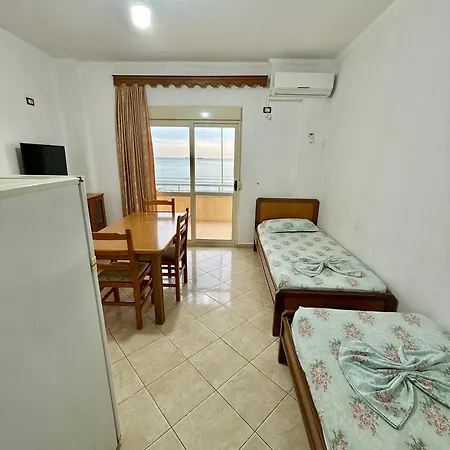 Gusti Seaview Appartement