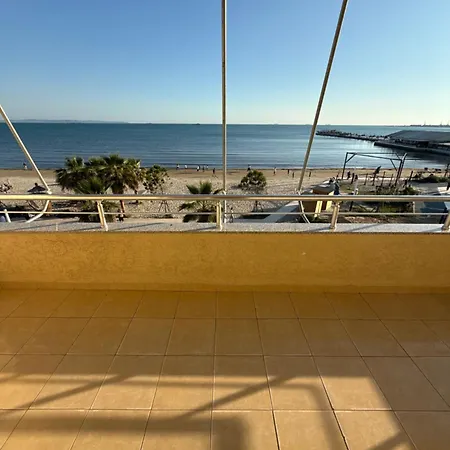 Gusti Seaview Appartement