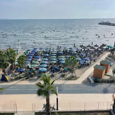 شقة Gusti Seaview *