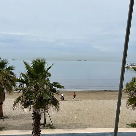 Gusti Seaview *